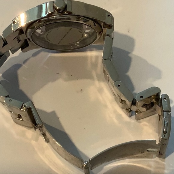 Marc by Marc Jacobs Watch - Picture 3 of 4